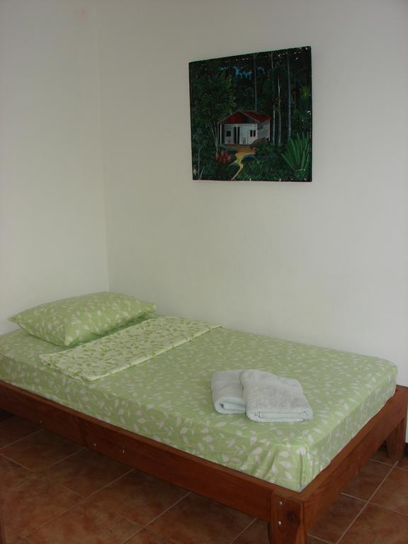 Aparthotel Babilonia à Cahuita Chambre photo