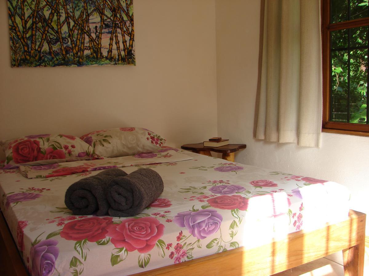 Aparthotel Babilonia à Cahuita Extérieur photo
