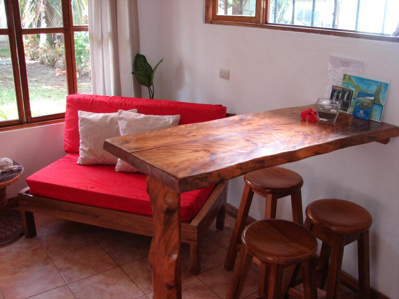 Aparthotel Babilonia à Cahuita Extérieur photo