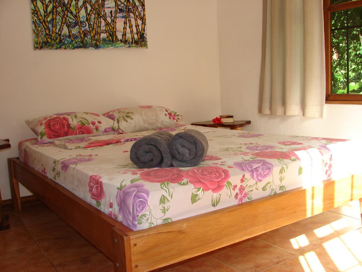 Aparthotel Babilonia à Cahuita Extérieur photo